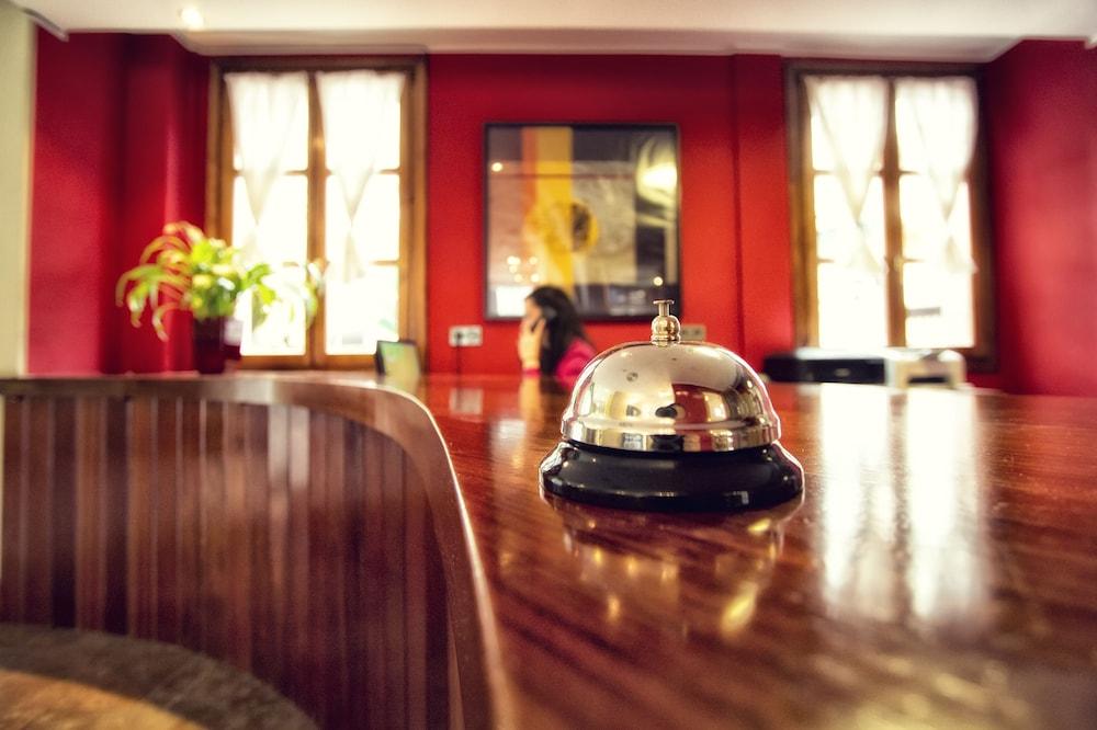 Hotel El Sella Onís Kültér fotó