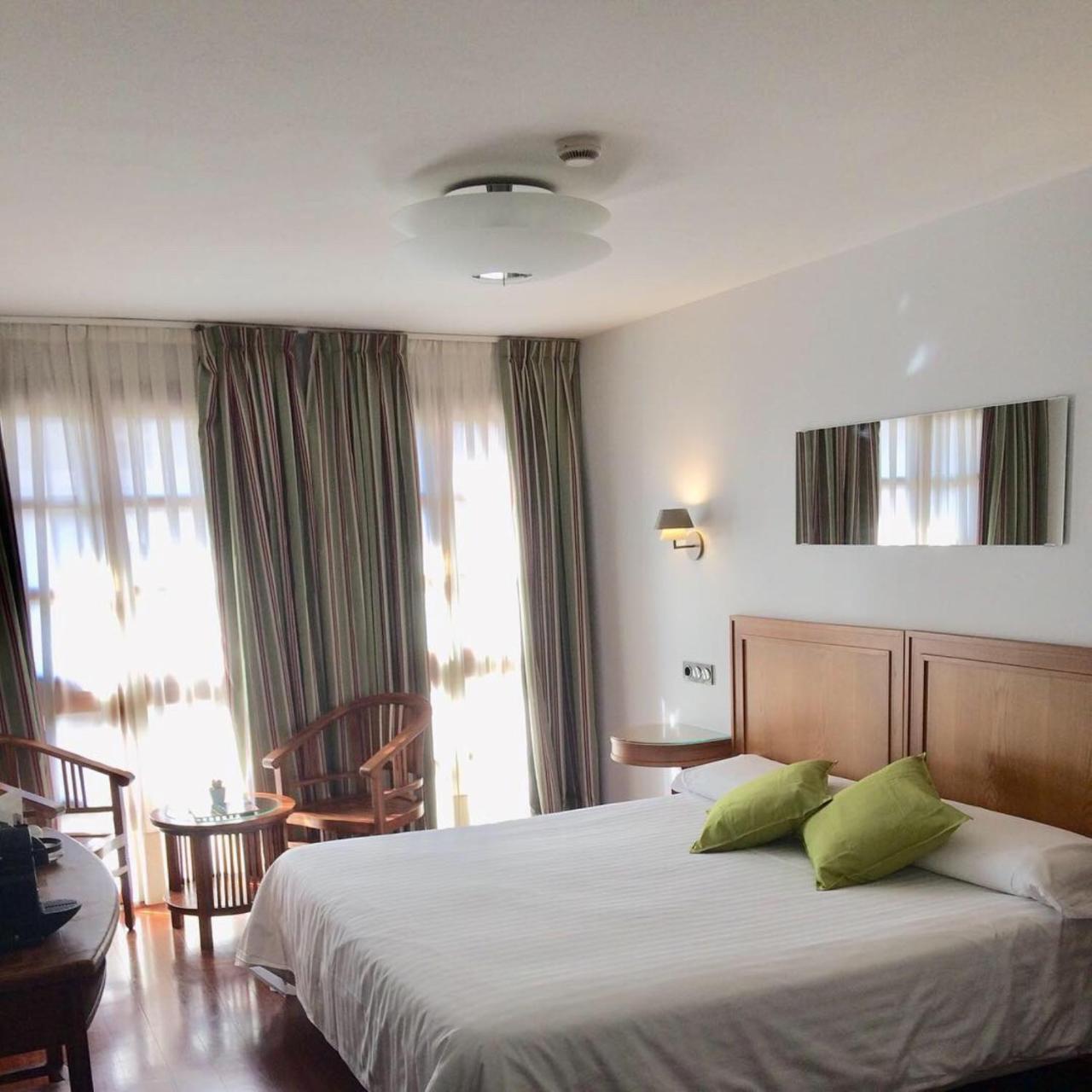 Hotel El Sella Onís Kültér fotó