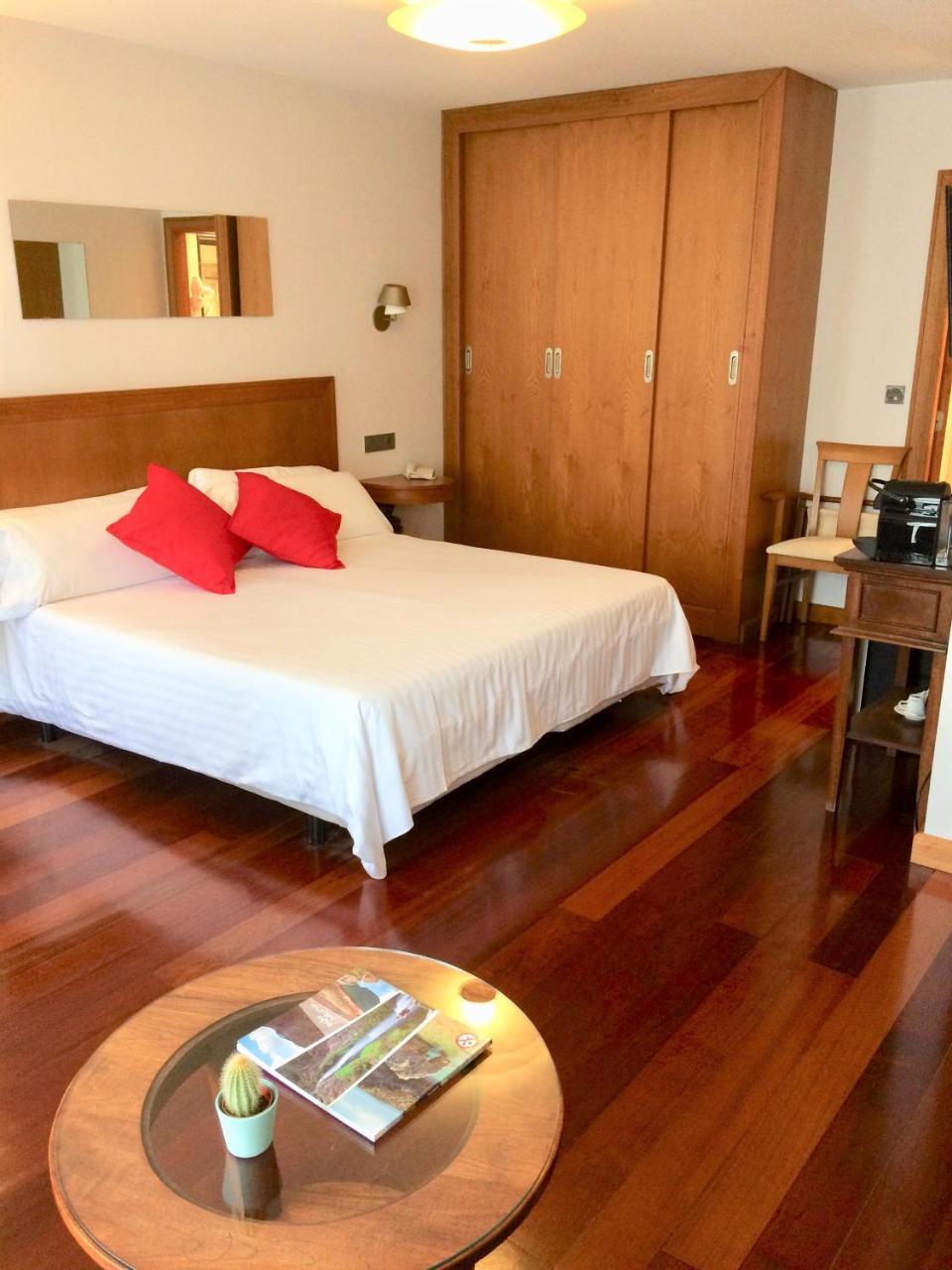 Hotel El Sella Onís Kültér fotó